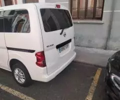 Furgoneta nv 200 en buen estado - 3