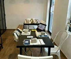 Espacio para artistas, decoradores corporales, artesanos y fisios - 8