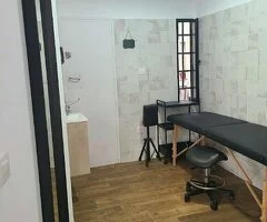 Espacio para artistas, decoradores corporales, artesanos y fisios - 9