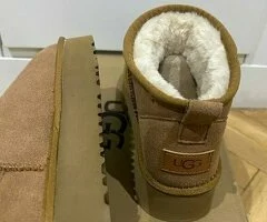 Botas UGG - 5