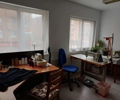 Traspaso negocio de costura en funcionamiento en Vitoria - 4