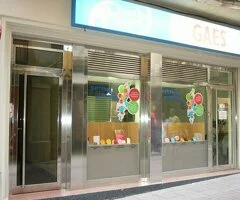 SE BUSCA SOLDADOR Y CARPINTERO DEL METAL - 4