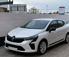 🚗 Alquiler Renault Clio 2024 en Vigo – Desde 24,99€/día ✅ Seguro incluido