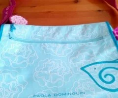 Bandolera escolar. Diseño Paola Dominguín