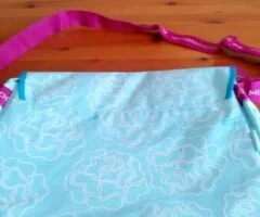 Bandolera escolar. Diseño Paola Dominguín - 2