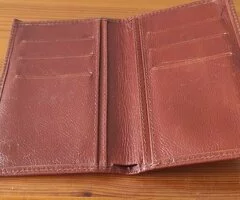 Billetera marron