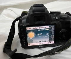 Cámara réflex Nikon d3000 - 2