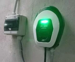 Servicio de electricidad en Madrid — Instalaciones, CIE y reparaciones