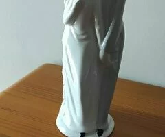 Figura decorativa porcelana - 2