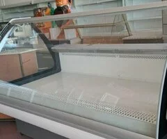 Vitrina Refrigerada 1950Cm INFRICO Mod.VEU185