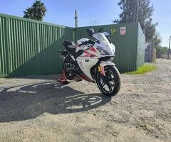Yamaha YZF R125 - Muy cuidada