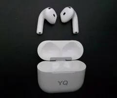 Air pods 4 auriculares blancos de Apple