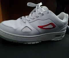 Zapatillas Fila blancas casi nuevas Talla 42 - 5