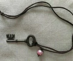 Bisuteria colgante llave - 2