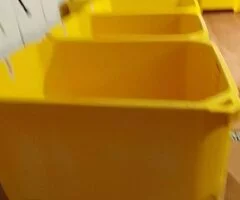 se venden tinas isotermo de 1000L practicamente nuevas