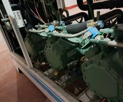 se vende bloque de compresores etc.. con bloque de refrigeracion... es regalado.. - 3