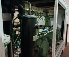 se vende bloque de compresores etc.. con bloque de refrigeracion... es regalado.. - 4