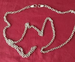 Cadena plateada para bolso