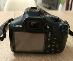 Kit completo de cámara Canon EOS 2000D con accesorios. - 6