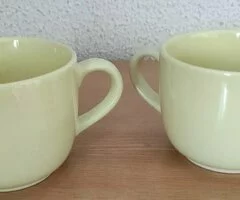 Juego de tazas amarillas- 2 piezas - 2