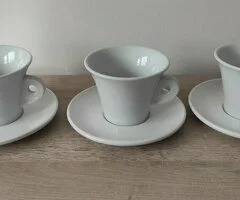 Tazas blancas cerámica