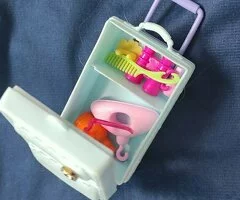 Barbie original y accesorios varios - 8