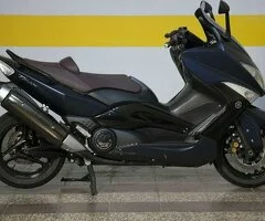 Yamaha T-Max – Modelo 2011