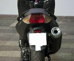 Yamaha T-Max – Modelo 2011 - 4