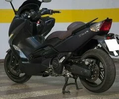 Yamaha T-Max – Modelo 2011 - 5