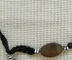 Collar tribal madera y cuentas negras - 2