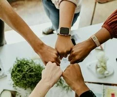 Si estás buscando empleo y nadie te llama… contáctanos!!