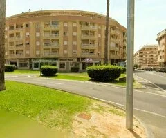 Alquiler local comercial parque de las Naciones