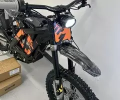 Moto de cross eléctrica Sur Ron LBX 2022