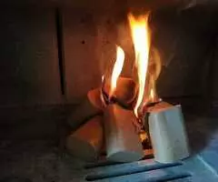 BRIQUETAS DE ROBLE PARA CHIMENEAS, ESTUFAS - 2