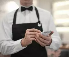 Camarero de barra y sala