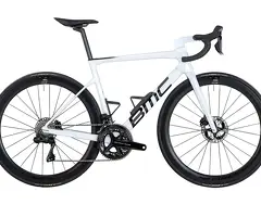 2024 BMC Teammachine SLR 01 TWO Road Bike (KINGCYCLESPORT)