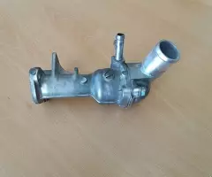 Alojamiento del termostato de Mazda MX5 NB
