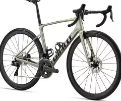 2024 Giant Defy Advanced SL 1 Road Bike ( PIENARBIKESHOP ) - 3