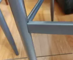 2  SILLAS  DE  HIERRO  TAPIZADAS 15  € - 5