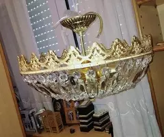 LÁMPARA  DE  CRISTAL  DE  ROCA  35  € - 2