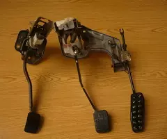 Pedal acelerador Mazda  Mx5 - 2