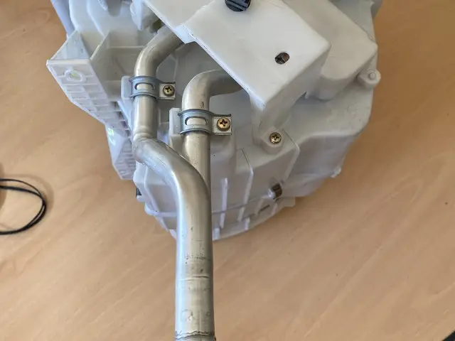 Radiador de la calefaccion de Mazda MX5 NB - 2/2