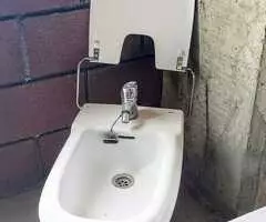 Bidé blanco (marca Roca)