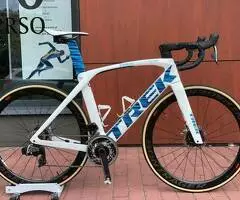 2023 Trek Madone SLR 6 eTap Gen 6