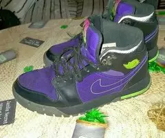 JORDAN  1  PARA  TREKKING T 45 30  €