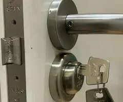 CERRAJERO EN NAVALCARNERO