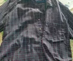 LOTE  DE  5  CAMISAS  15  € - 8