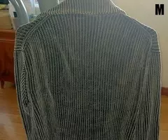 LOTE DE 3 CAMISETAS Y CHAQUETA CPT 15 € - 9