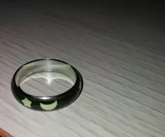 ANILLO CAMBIA COLOR Y FLUORESCENTE 10 € - 8