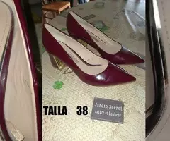 ZAPATOS  DE  ZARA  8  € - 3